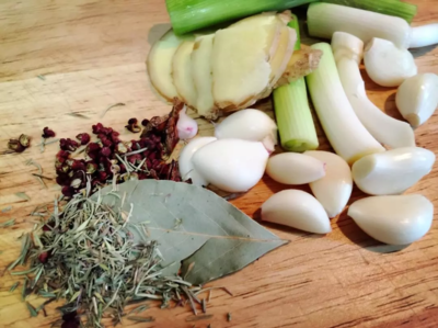 四川老壇子食品官網(wǎng)-泡椒、泡姜、烤魚調(diào)料、火鍋底料、龍蝦調(diào)料